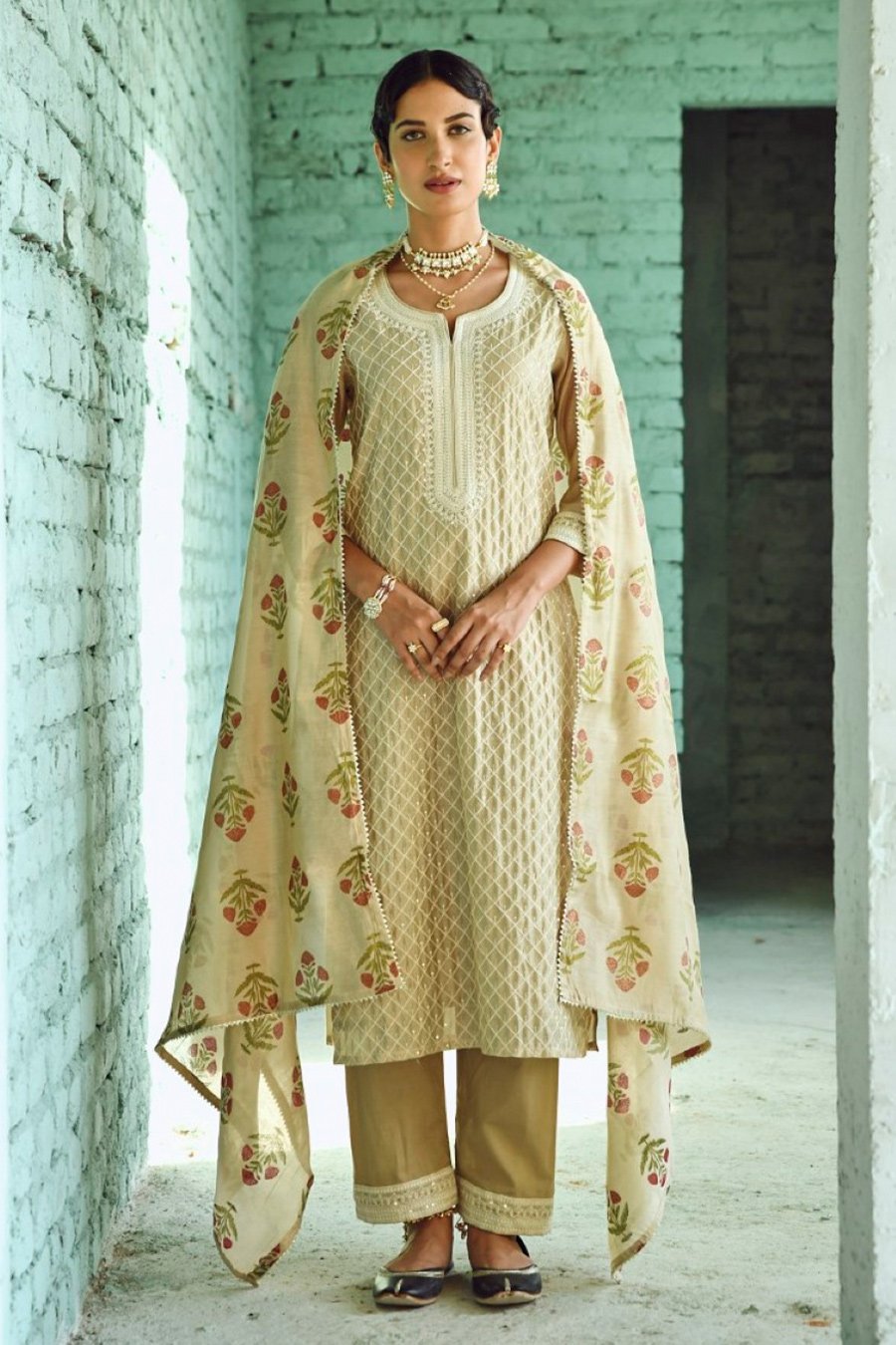 SummerFalling-Beige Embroidered Chanderi Silk Kurta Set