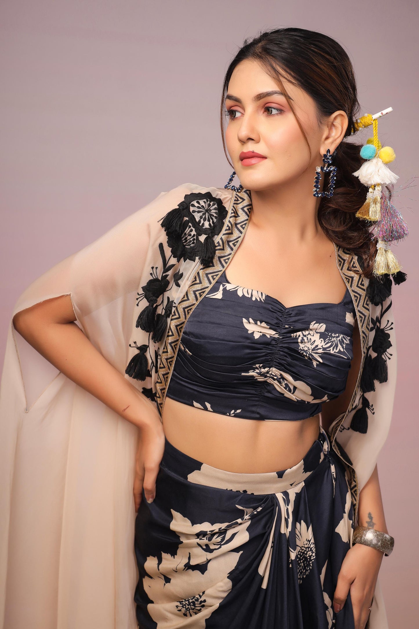 SummerFalling-Black Digital Printed Premium Organza Silk Cape Set