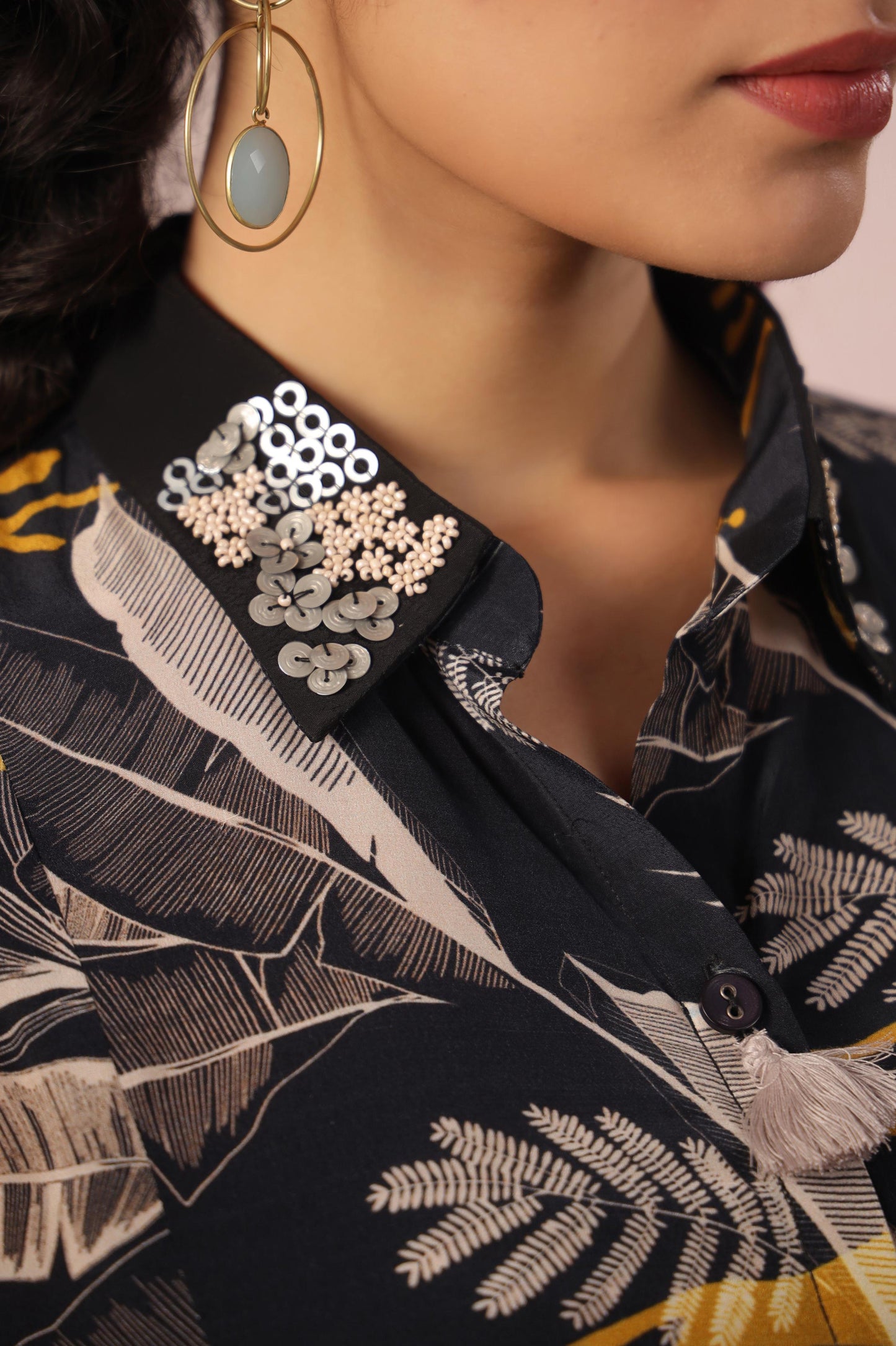 SummerFalling-Black Animal Printed Crepe Silk Kurta & Pant Set