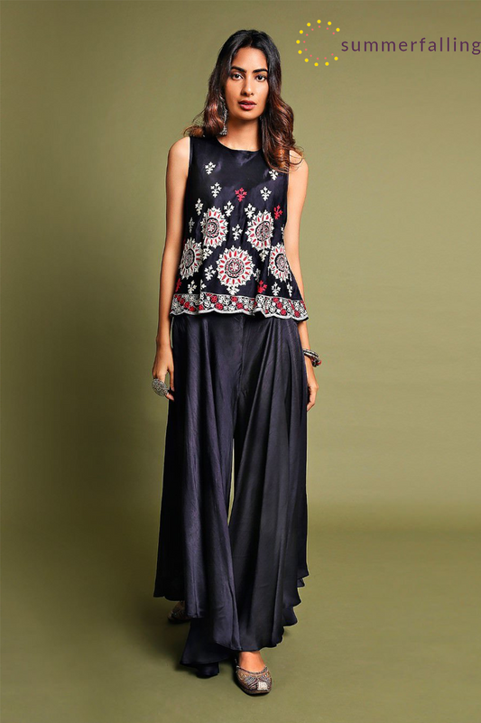 SummerFalling-Bias Top With Waterfall Pants