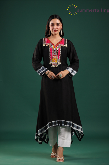 SummerFalling-Black Embellished Dola Silk Pants Set