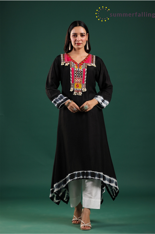 SummerFalling-Black Embellished Dola Silk Pants Set