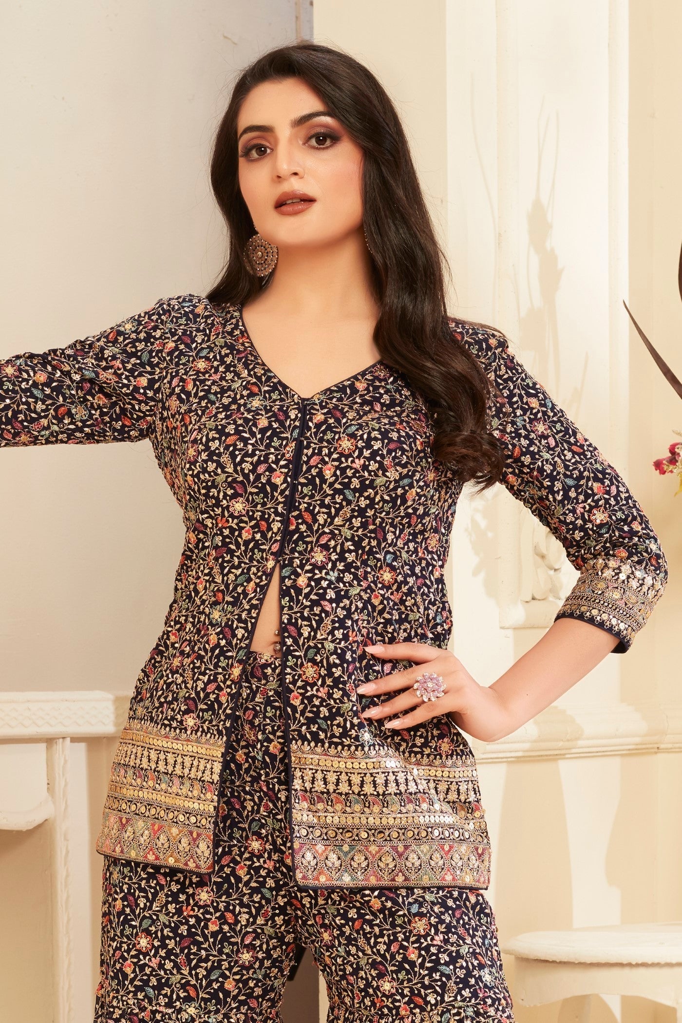 SummerFalling-Black Embroidered Banarasi Silk Cape Set