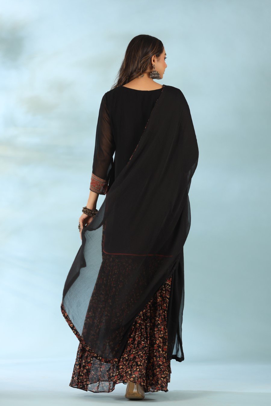 SummerFalling-Black Embellished Kurta with Floral Sharara Set