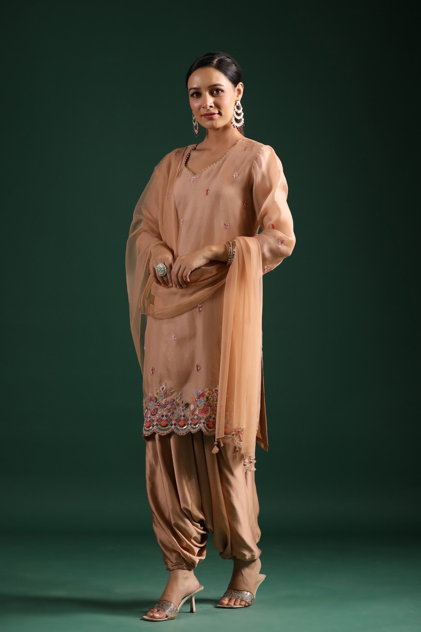 SummerFalling-Beige Organza Silk Kurta Set