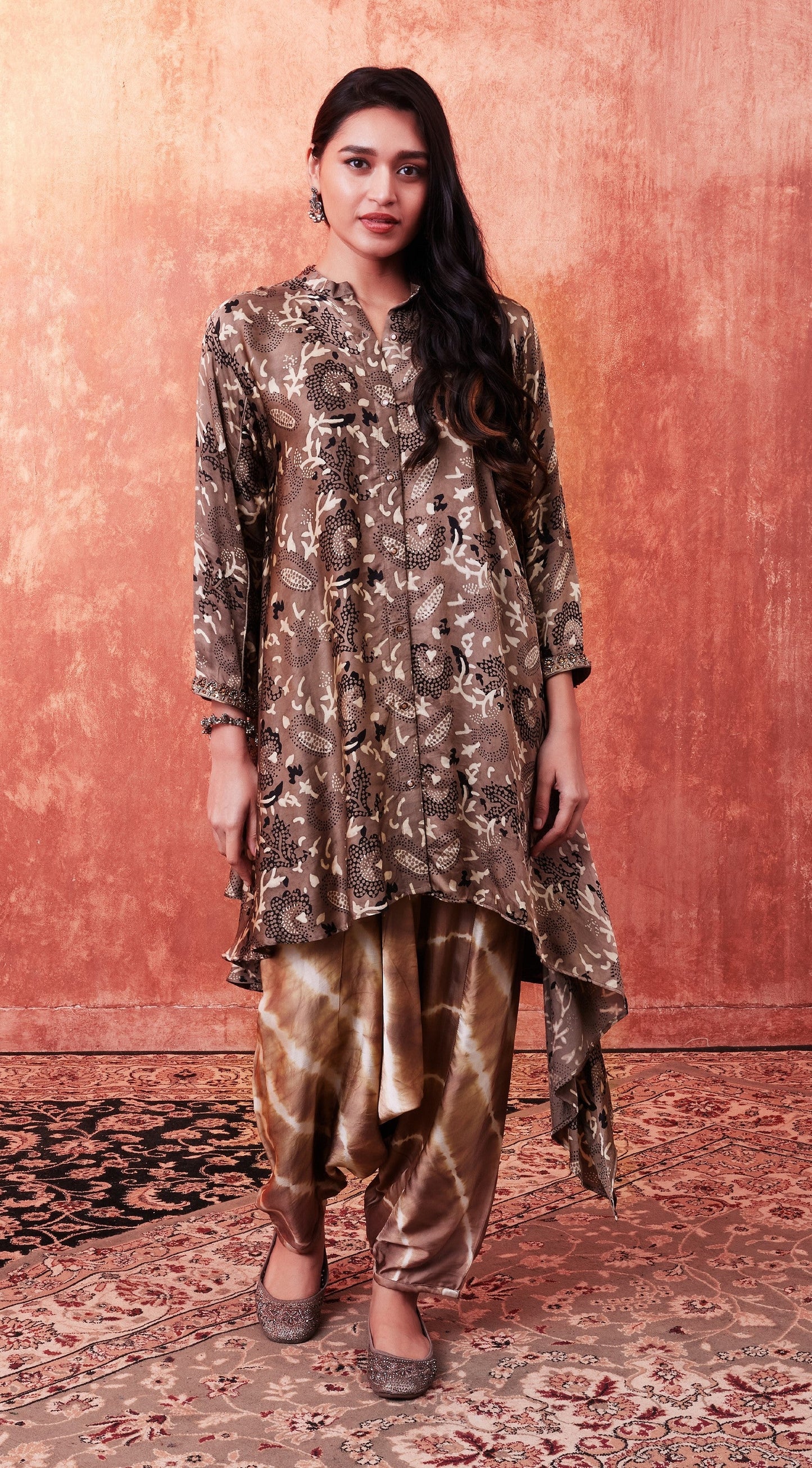 SummerFalling-Beige Ajrakh Printed Habutai Silk Kurta Salwar Set