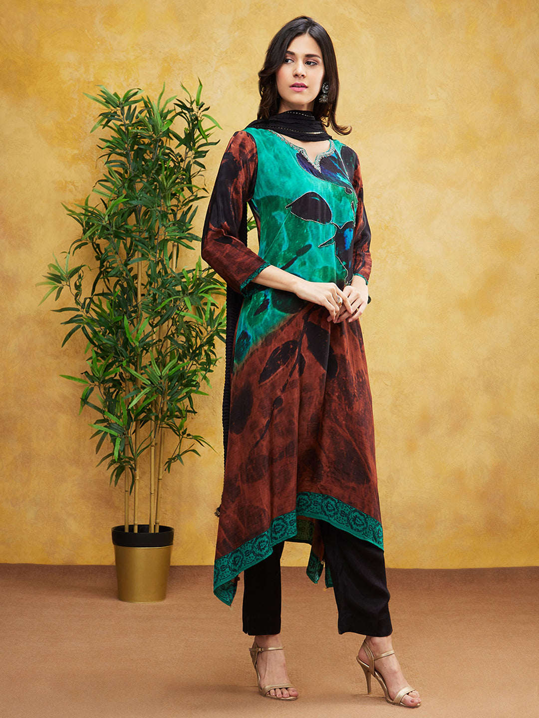 SummerFalling-Black Digital Printed Spanish Silk Pants Set